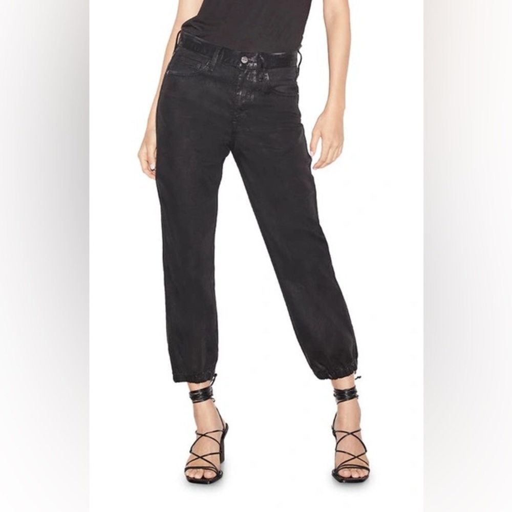 FRAME The Lounge Jogger Jeans in Noir Coated